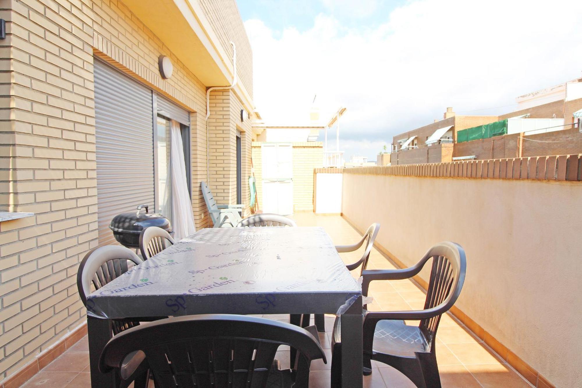 Global Properties, Atico Con 2 Terrazas En La Playa * Puerto de Sagunto